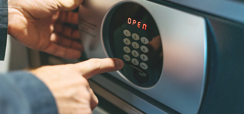 Cash Safe Openers in Norco, California